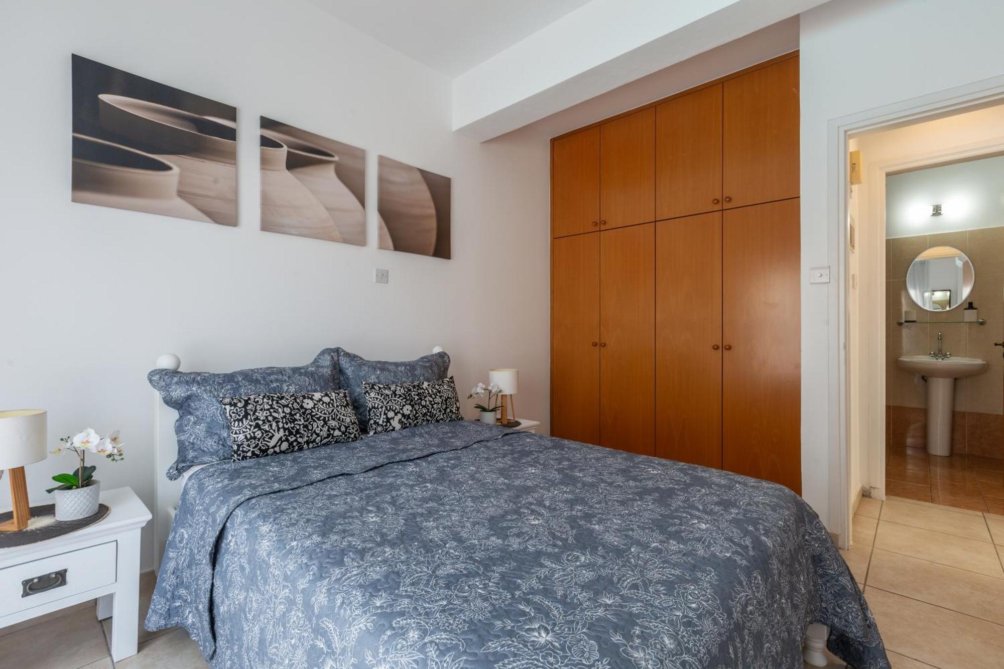 Beautiful One Bed Apartment In Paphos Exteriör bild